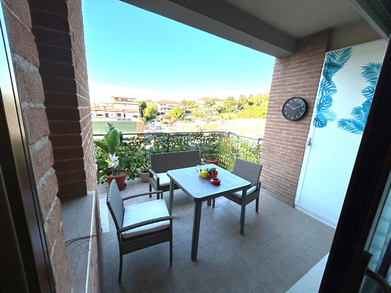 Recente costruzione, con ascensore, terrazzo, garage